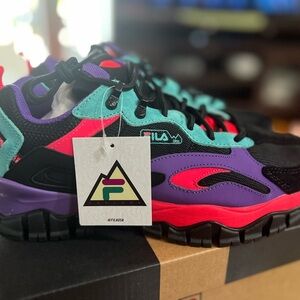 Fila RAY TRACER TR 2 Black, Pink, Purple, Aqua SIZE 9.5 Women’s